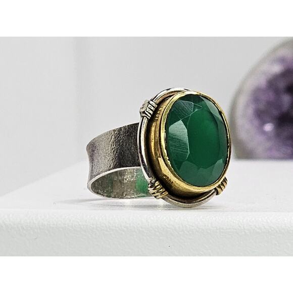 Sterling Jewelry - 925 Sterling Silver - Bronze Bezel - Oval Simulated Emerald Ring Size 8.75